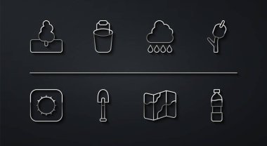Line Tree, Sun, Marshmallow çubukta kamp ve yürüyüş haritası, Kürek, Kova, bir şişe su ve yağmur ikonlu bulut. Vektör