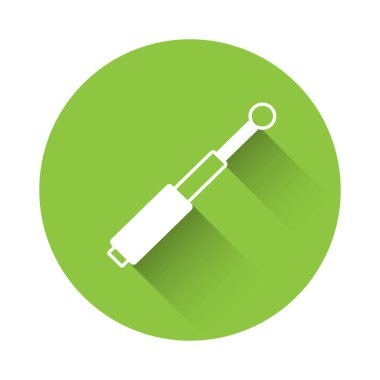 Beyaz Teleskopik baton simgesi uzun gölge arkaplanı ile izole edildi. Yeşil daire düğmesi. Vektör.