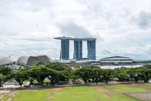 Вид Готель Marina Bay Sands Балкона Національної Галереї Сінгапуру — стокове фото
