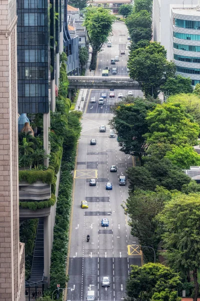 Coches Que Conducen Través Del Tráfico Distrito Negocios Singapur Tomado —  Fotos de Stock