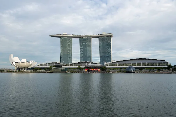 Marina Sand Hotel Oglądany Drugiej Strony Słynny Zabytek Singapurze Zrobione — Zdjęcie stockowe
