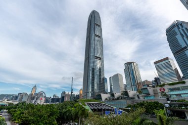 Central, Hong Kong 'da iki Uluslararası Finans Merkezi gökdeleni. 9 Eylül 2024 'te çekildi.