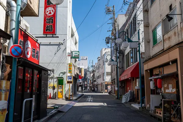 Matsumoto şehir merkezi sokak manzarası Matsumoto tren istasyonu yakınlarında çekildi. 25 Eylül 2024 'te Japonya Matsumoto' da çekildi.