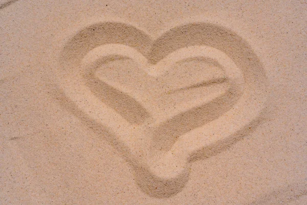 Macro Fechar Textura Areia Com Coração Puxado Pelo Dedo Fundo — Fotografia de Stock