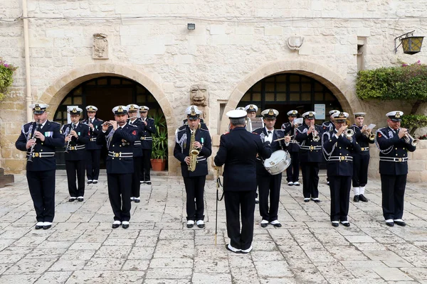 Banda Musical Marinha Italiana Com Uniforme Inverno Durante Uma Cerimônia — Fotografia de Stock