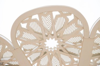 Müslüman şemsiyesinin yaprakları, Astana 'nın merkez camii..