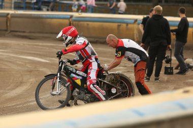 DAUGAVPILS, LATVIA - 10 Eylül 2023 Letonya Açık Yarış Pisti Şampiyonası. Irkın bölümleri