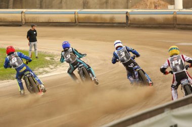 DAUGAVPILS, LATVIA - 10 Eylül 2023 Letonya Açık Yarış Pisti Şampiyonası. Irkın bölümleri