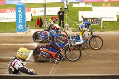 DAUGAVPILS, LATVIA - 10 Eylül 2023 Letonya Açık Yarış Pisti Şampiyonası. Irkın bölümleri