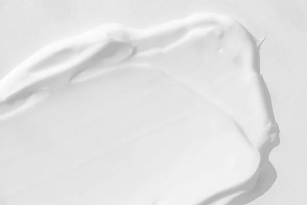 Velké Šmouhy Bílého Kosmetického Krému Textura Krému Zblízka — Stock fotografie