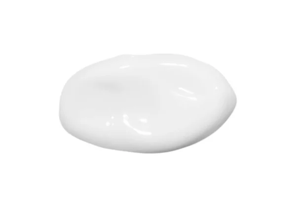 Una Gota Líquido Untado Crema Blanca Sobre Fondo Blanco Aislado —  Fotos de Stock
