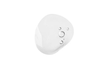 Beyaz arka planda büyük bir damla şeffaf jel. İzole edilmiş