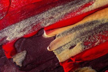 Uzun boya vuruşları altın, siyah, kırmızı