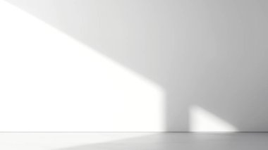 Güzel gölgeleri ve röfleleri olan bir duvar. boş arkaplan Boşluğu kopyala.