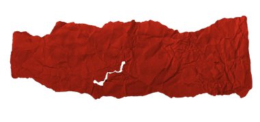 Boş bir arkaplanda buruşmuş kırmızı bir kağıt parçası..
