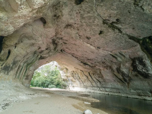 Puente Fluvial Realizado Por Río Nela Que Cruza Piedra Montaña —  Fotos de Stock