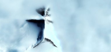 Son ırk, yeryüzünün donmuş bölgelerinin soyut fotoğrafları, soyut doğalcılık..