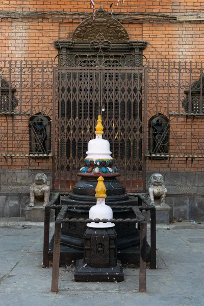Pequeños Rincones Oración Contemplación Para Gente Las Calles Centrales Katmandú —  Fotos de Stock