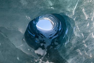 Buz mağaraları. Morteratsch Buzulu, Grisonlar, İsviçre