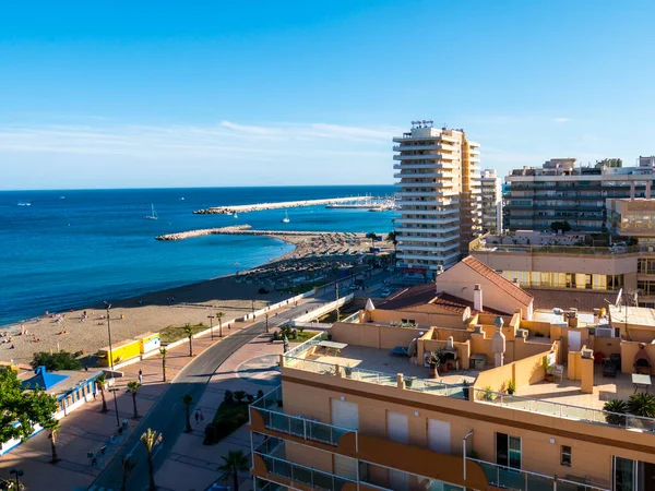 Strand Und Promenade Fuengirola Der Costa Del Sol Spanien Von — Stockfoto