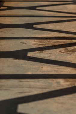 Eski metal ve beton zemin ile soyut arkaplan