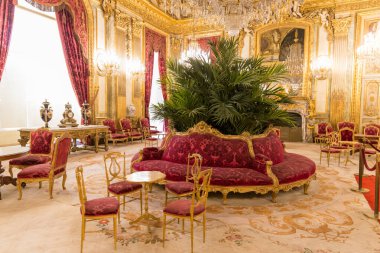 Paris, Fransa - 16 Ekim, 2018: Paris Kraliyet Sarayı 'nın İçi