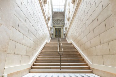 Eski kasabanın içinde.