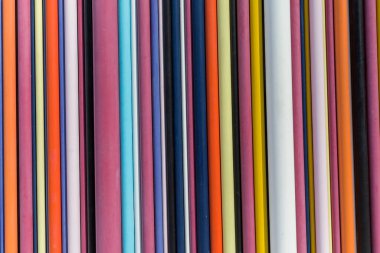 Çizim ve yaratıcılık için renkli kalemler