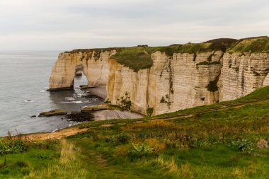 Etretat 'ın kayalıkları