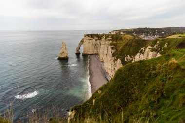 Tretat kayalıkları