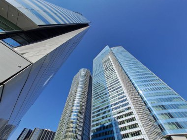 Şehrin modern mimarisi