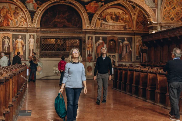 Milão Itália Maio 2023 Última Ceia Turistas Admira Decoração Livre — Fotografia de Stock