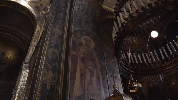 Camera Beweging Binnen Kerk Oude Kathedraal Christelijke Orthodoxe Kerk Oud — Stockvideo