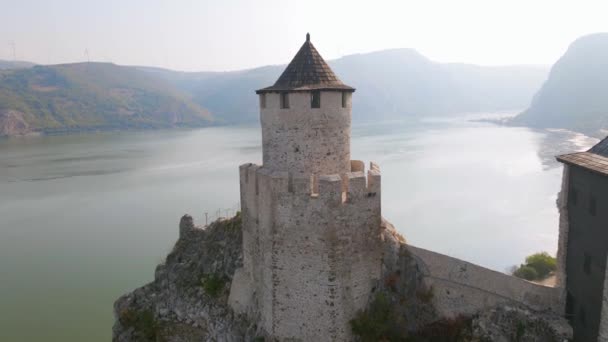 Aerial Video Defensive Tower Golubac Fortress Serbian Bank Danube River — Wideo stockowe