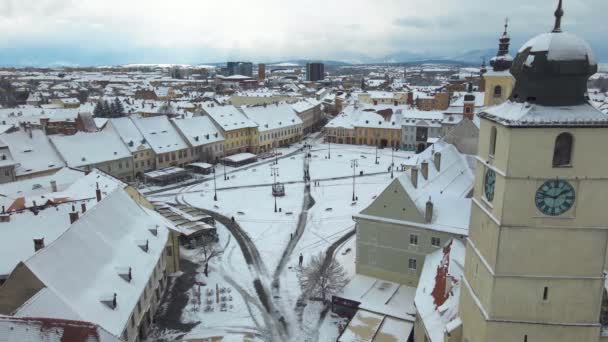 Vista Aérea Del Centro Medieval Sibiu Rumania Invierno Atardecer Metraje — Vídeos de Stock