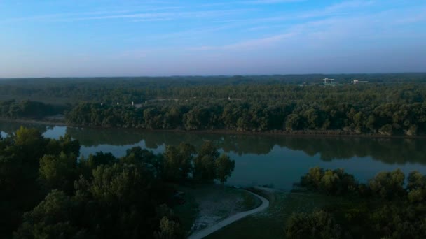 Bratislava Slovakya Yakınlarındaki Tuna Nehri Üzerindeki Hava Manzarası Görüntüler Sabah — Stok video