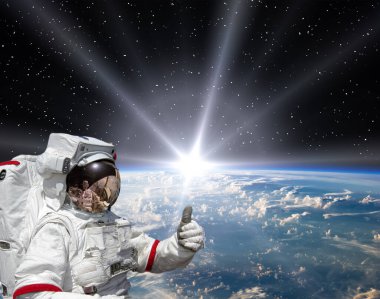 Dünyanın üstündeki uzay istasyonu. Nasa tarafından döşenmiş bu görüntünün unsurları