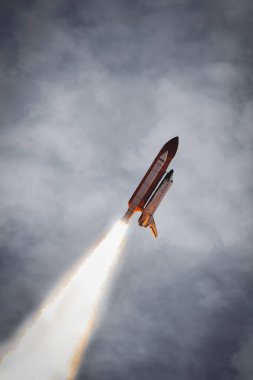 Roket uzay aracı. Nasa tarafından döşenmiş bu görüntünün unsurları