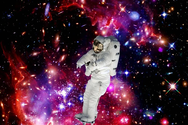 Астронавт Против Глубокого Космоса Элементы Этого Изображения Предоставлены Наса — стоковое фото