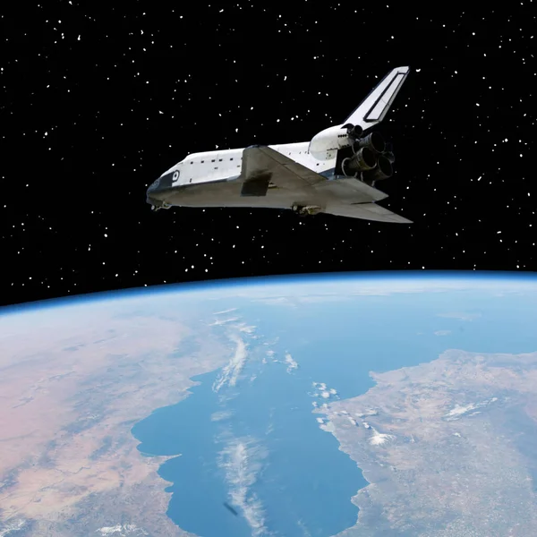 Shuttle Über Der Erde Die Von Der Nasa Zur Verfügung — Stockfoto