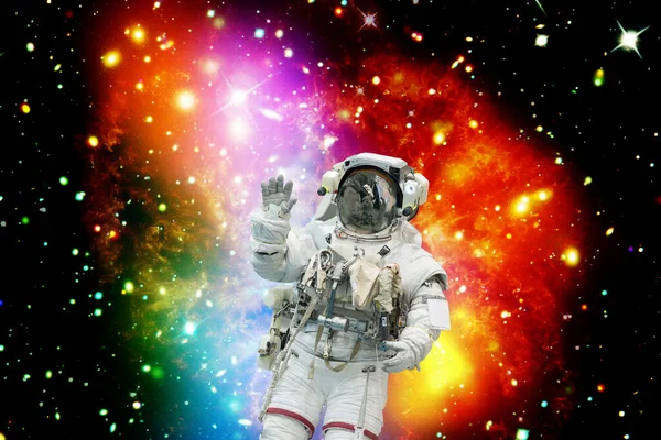 Астронавт Против Глубокого Космоса Элементы Этого Изображения Предоставлены Наса — стоковое фото