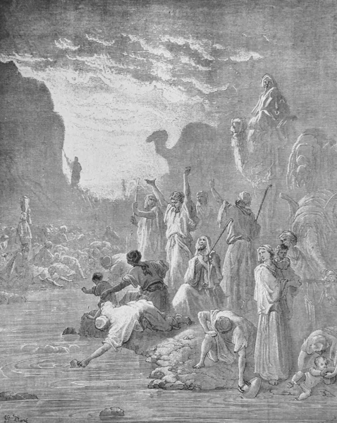 Моисей Приносит Воду Скалы Старой Книге Библия Картинках Доре 1897 — стоковое фото