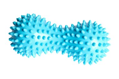 Yoga pilates, esneme ve fasya ağrısı için mavi çift ya da fıstıklı çivili top masajı. Spor malzemeleri beyaz arka planda izole edilmiş. Spor masajı kavramı.