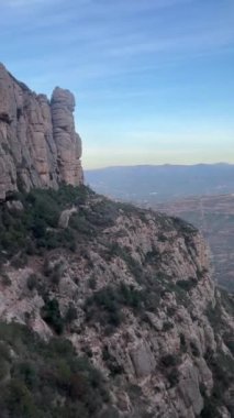 Barcelona, Katalonya, İspanya 'daki Montserrat dağının manzarası.