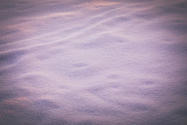 表面是洁白的雪地 有隆起物 高质量的照片 — 图库照片
