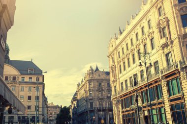 Macaristan 'ın Budapeşte şehir merkezinde bir cadde. Yüksek kalite fotoğraf