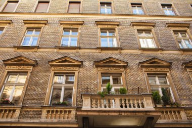 Macaristan, Budapeşte 'nin merkezindeki eski bina cephesi. Yüksek kalite fotoğraf