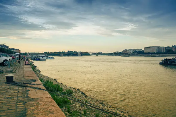 Donaus Strand Budapest Ungern Högkvalitativt Foto — Stockfoto