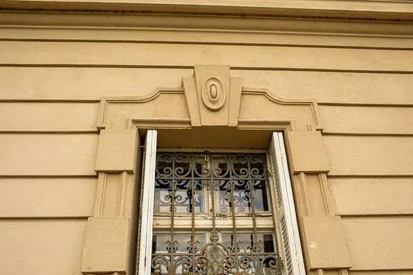 Fenster Eines Barockpalastes Keszthely Ungarn Hochwertiges Foto — Stockfoto