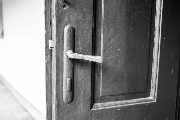 Vintage Door Handle Traditional Peasant House High Quality Photo — Stock Photo, Image